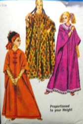 8354 SIMPLICITY WOODSTOCK 1969 CAFTAN PROPORTION IN HEIGHTS PATTERN ONE SIZE